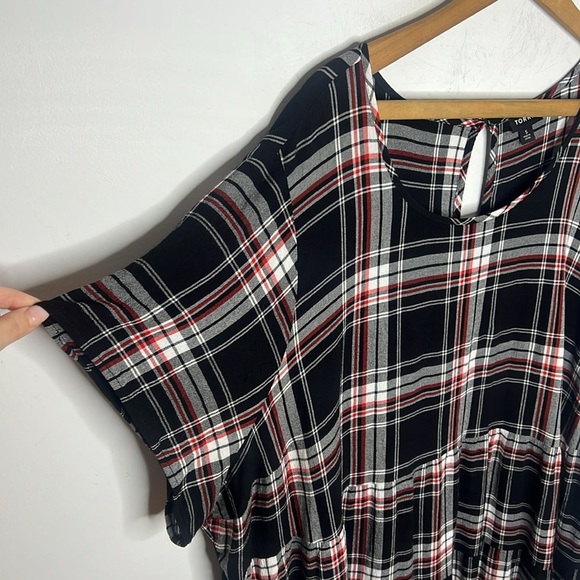 Torrid Rayon Crepe Tiered Plaid Babydoll Peplum Top Size 5 - Picture 5 of 12